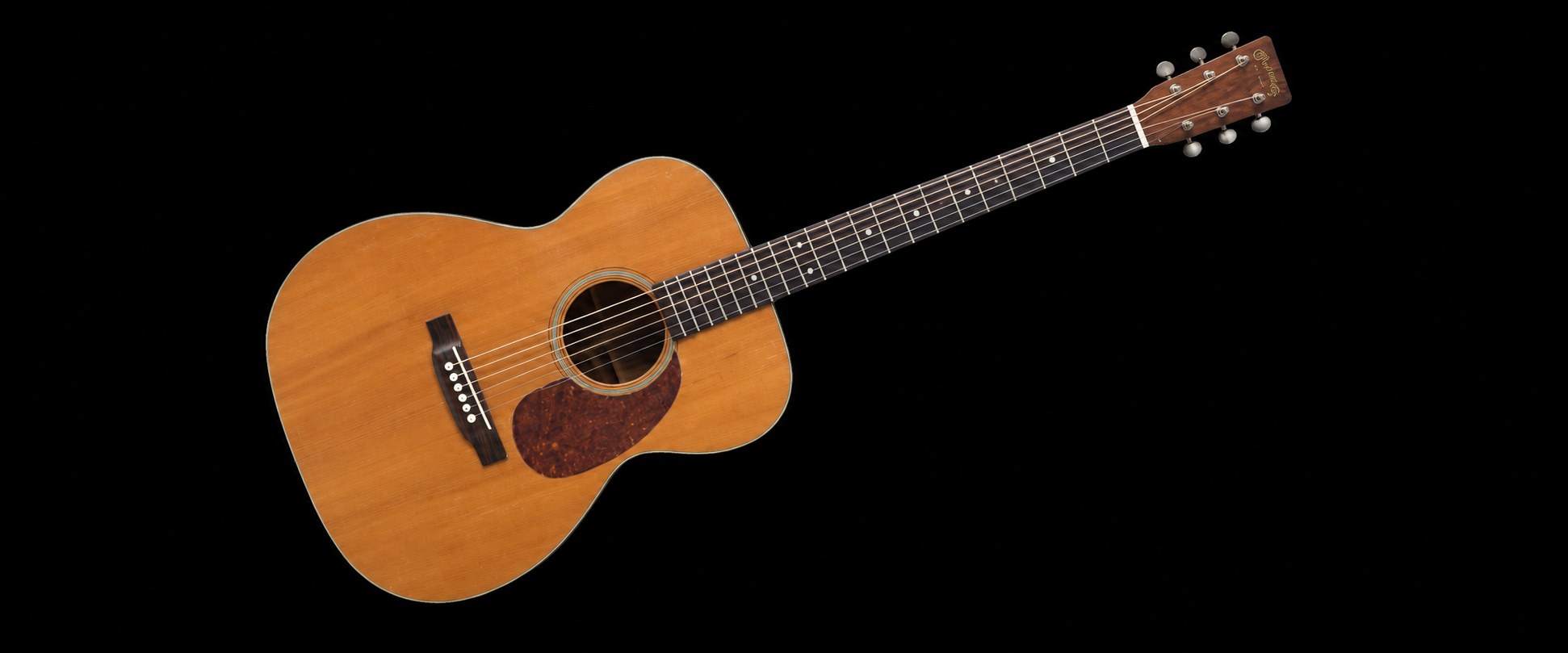 Martin 000-18